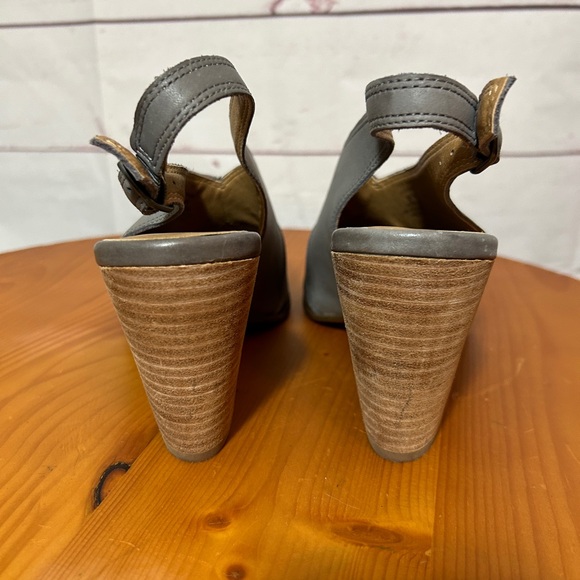 Lucky Brand Size 9 Ovrandie Classic Leather Slingback Adjustable Open-Toe Block - Picture 6 of 10